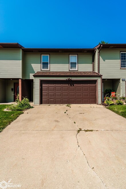 2315 S 5th Ave, Marshalltown, IA 50158