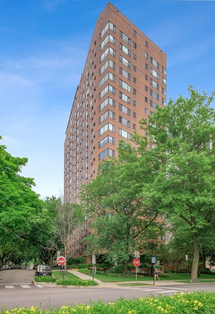 3100 N Lake Shore Dr Unit 1310, Chicago, IL 60657