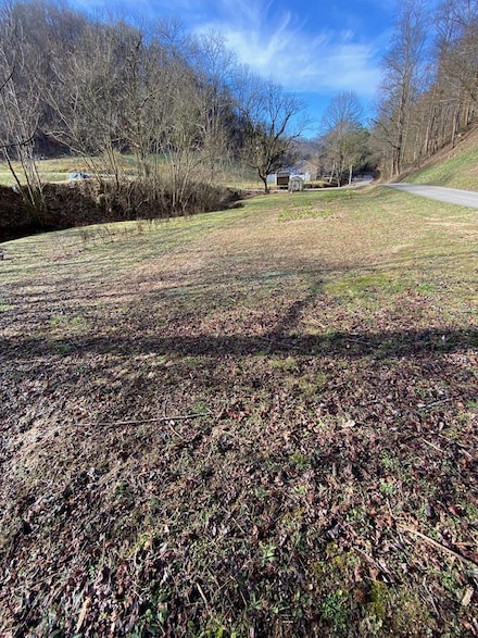 000 Kinnikinnick Rd, Pikeville, KY 41501