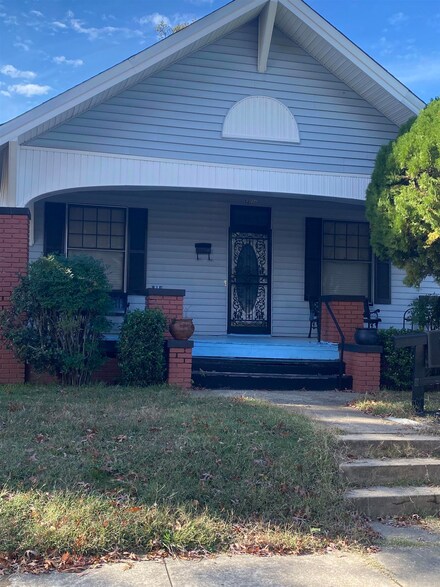1206 S Schiller St, Little Rock, AR 72202