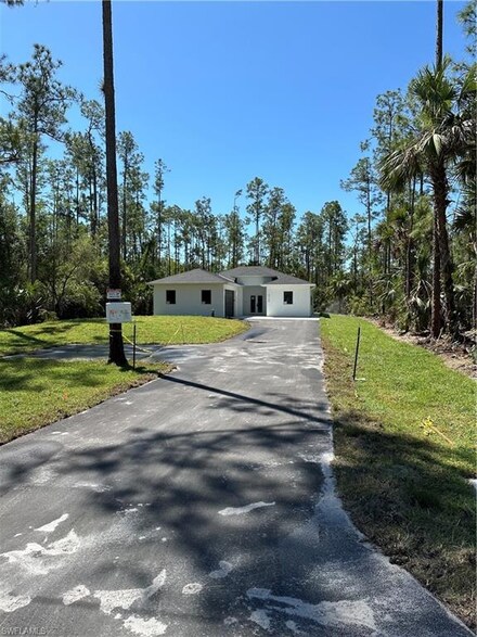 4738 26th Ave SE, Naples, FL 34117