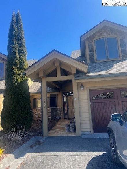 123 Bear Cub Ln, Banner Elk, NC 28604