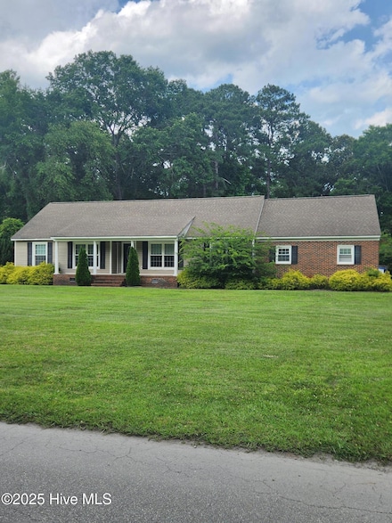 102 Pine St, Washington, NC 27889