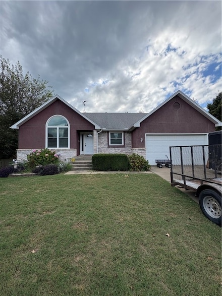 812 Cedar Ln, Prairie Grove, AR 72753