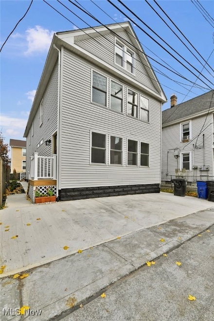 2525 Thurman Ave, Cleveland, OH 44113