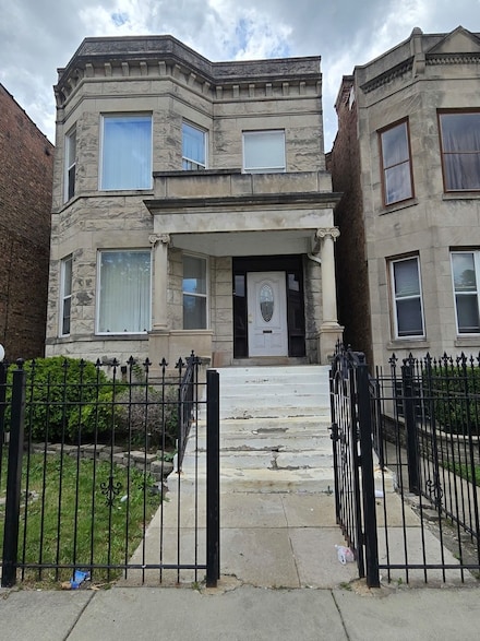 6522 S Peoria St, Chicago, IL 60621