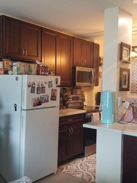 1063 Lower Main St Unit 210, Wailuku, HI 96793