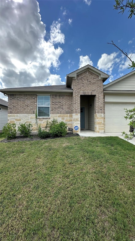 283 Carolina Buckthorn Dr, Kyle, TX 78640