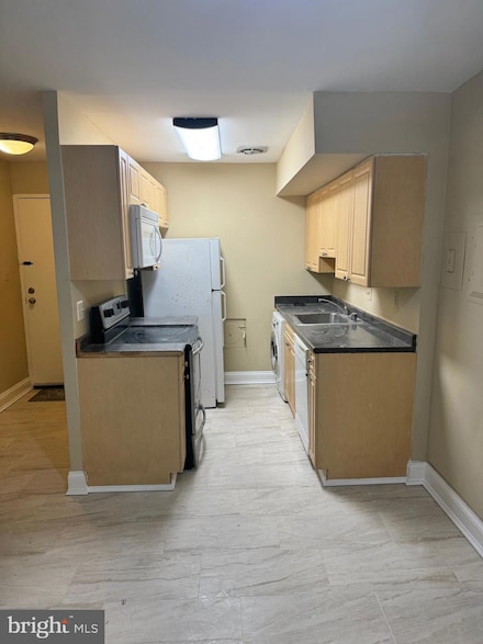 1009 Chillum Rd Unit 110, Hyattsville, MD 20782