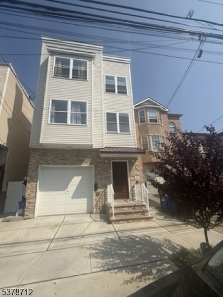 720 S 20th St, Newark, NJ 07103
