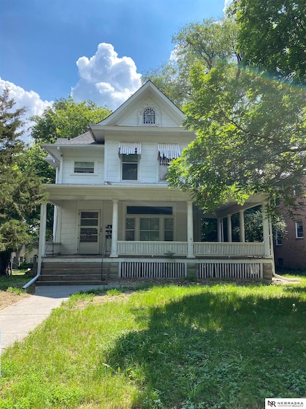 1220 S 20th St, Lincoln, NE 68502