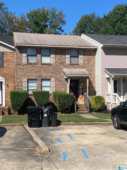 2318 Cheshire Dr, Birmingham, AL 35235