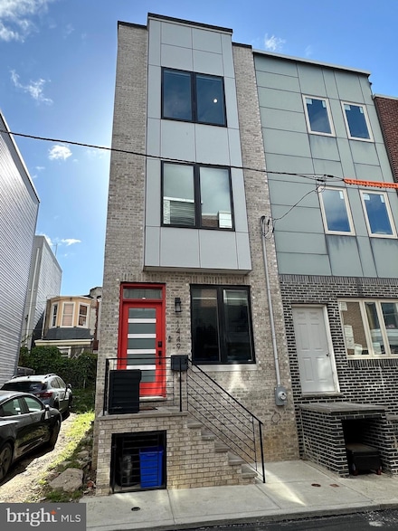 1449 N Myrtlewood St, Philadelphia, PA 19121