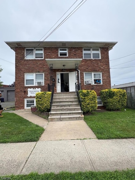 184 Meade St, Perth Amboy, NJ 08861