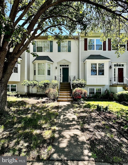 17285 Nugent Ln, Dumfries, VA 22026
