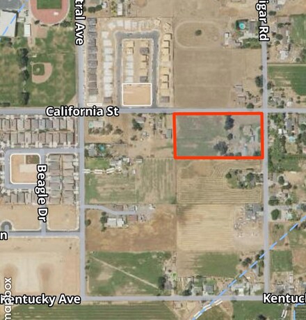 6159 Snedigar Rd, Oakdale, CA 95361