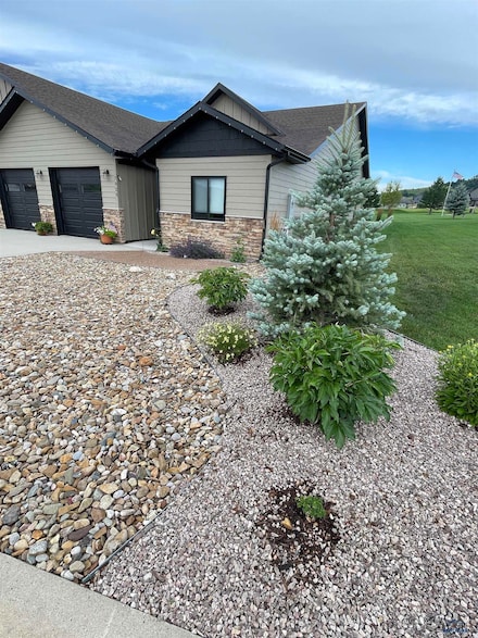 7928 Duke Pkwy, Spearfish, SD 57783