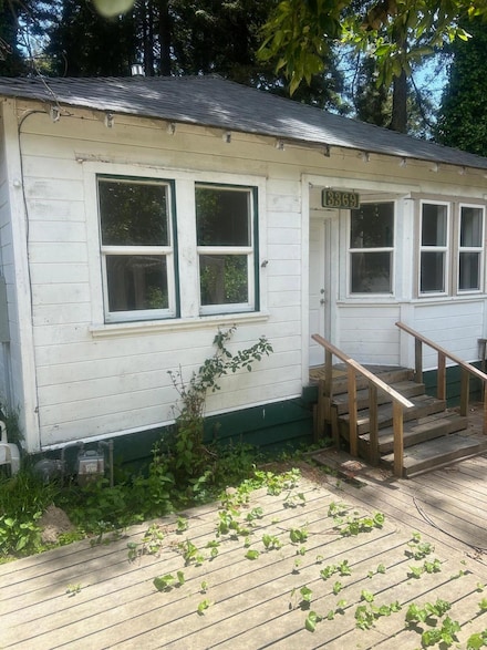 3369 D St, Eureka, CA 95503
