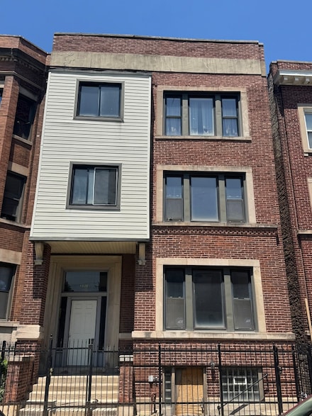 1526 E 65th Place, Chicago, IL 60637