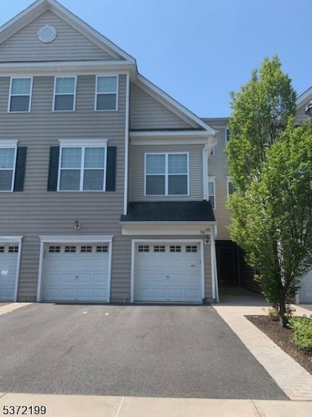 14 Swing Bridge Ln, South Bound Brook, NJ 08880