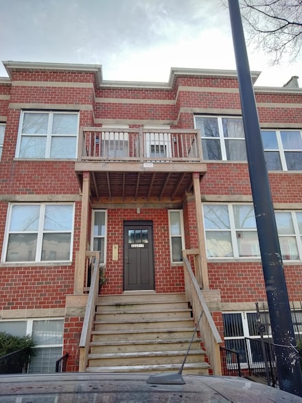 2225 W Warren Blvd Unit B3, Chicago, IL 60612