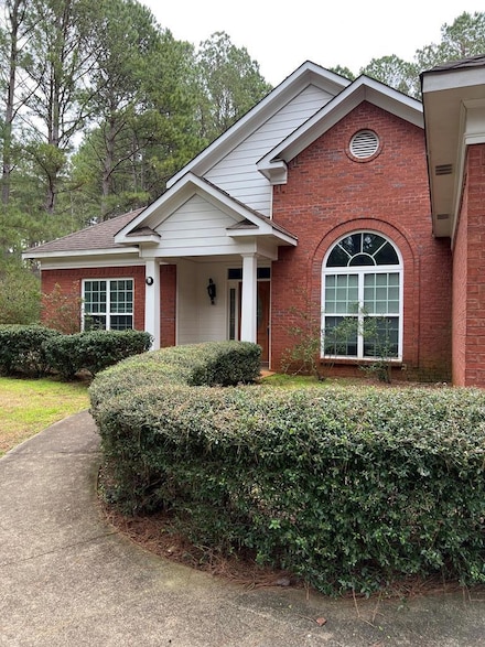 60 Roseanne Loop, Hamilton, GA 31811