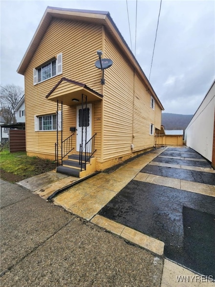 153 Wildwood Ave, Salamanca, NY 14779