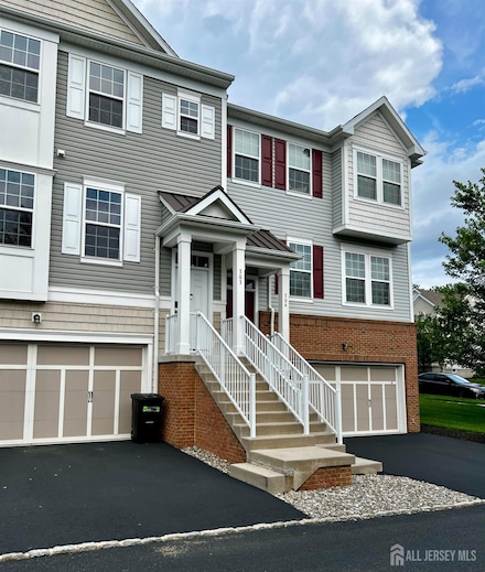 304 Kiersten Dr, Highland Park, NJ 08904