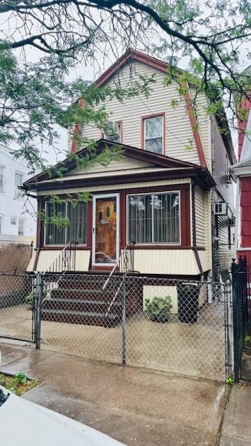 89-09 86th St, Jamaica, NY 11421