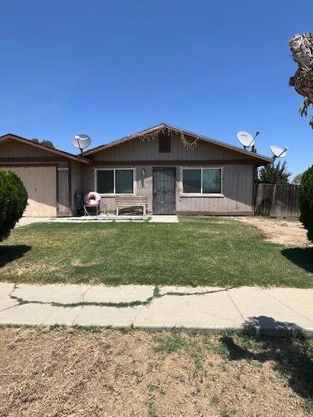 29522 W Hidalgo Ave, Cantua Creek, CA 93608