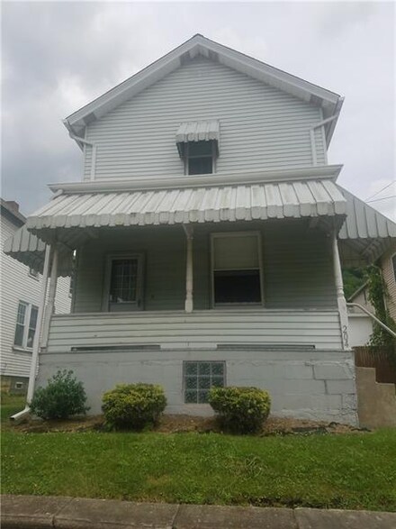 204 N Water St, West Newton, PA 15089