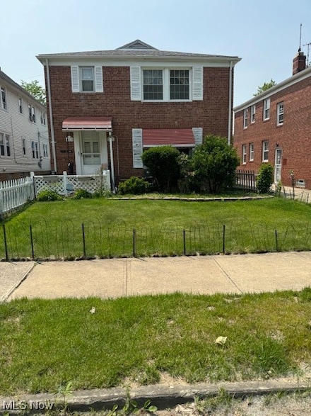 16319 Greyton Rd, Cleveland, OH 44112