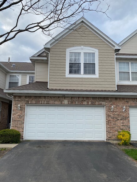 134 Bay Dr, Itasca, IL 60143