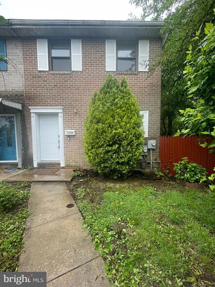 1554 Roosevelt Dr Unit 4, Sharon Hill, PA 19079