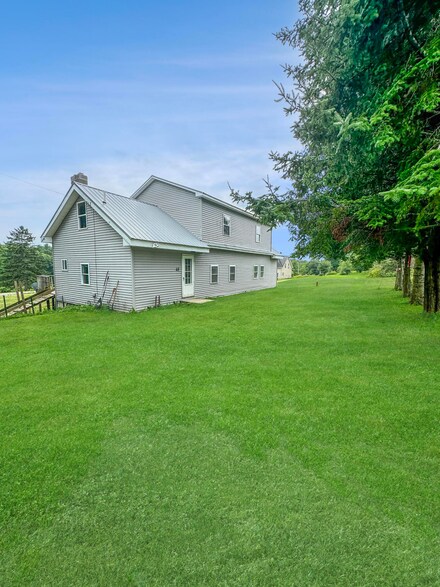 48 School Rd, Dover Foxcroft, ME 04426
