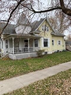 207 2nd Ave NW, Dayton, IA 50530