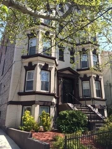 162 Fairview Ave Unit 4R/8, Jc, Journal Square, NJ 07034