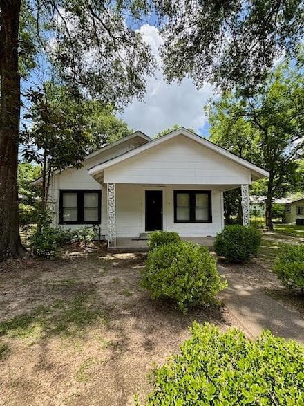 2812 Angier Rd Unit A, Huntsville, TX 77340