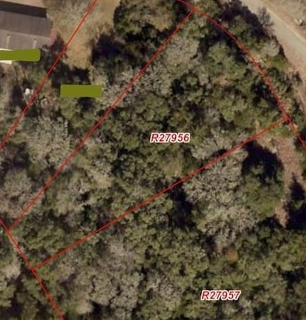 2468 Sierra Rd, Brenham, TX 77833