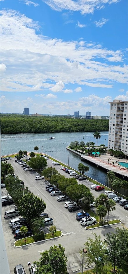 500 Bayview Dr Unit 1117, Sunny Isles Beach, FL 33160