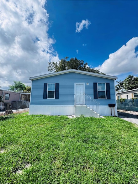 13481 SW 8th St, Davie, FL 33325
