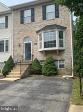 109 Edward Lee Ct, Newark, DE 19713