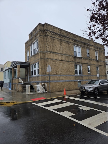 540 61st St Unit 1, West New York, NJ 07093