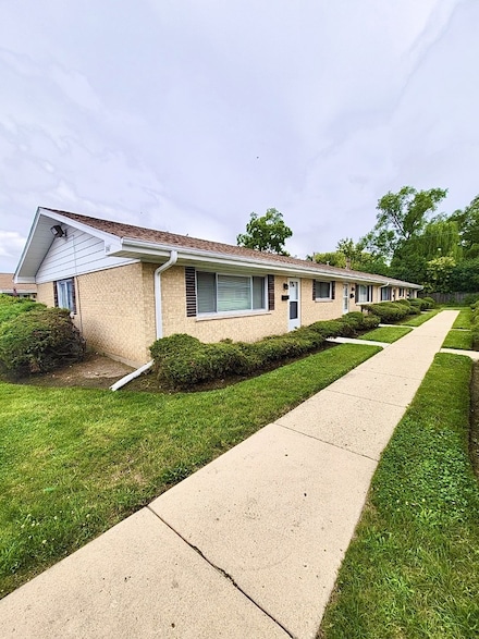 841 Valley Stream Dr Unit A, Wheeling, IL 60090