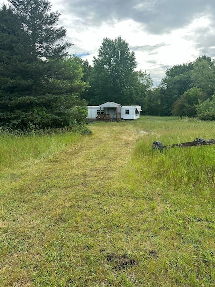 37277 County Road 653, Paw Paw, MI 49079