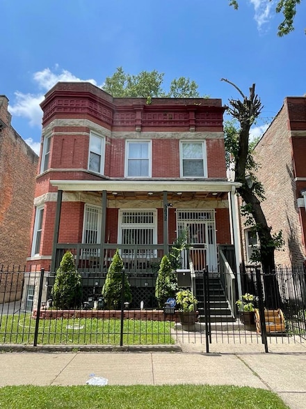 5632 S Peoria St, Chicago, IL 60621