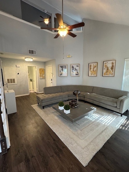 2211 S Kirkwood Rd Unit 1, Houston, TX 77077