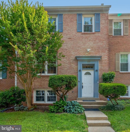 8108 Rhodell Ln, Springfield, VA 22153