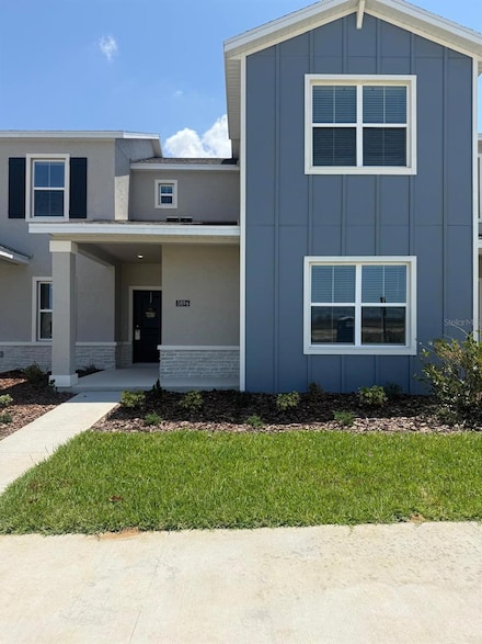 5896 Meditation Dr, Clermont, FL 34714
