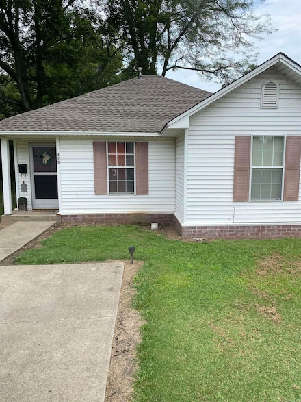 419 Sycamore St, Augusta, AR 72006